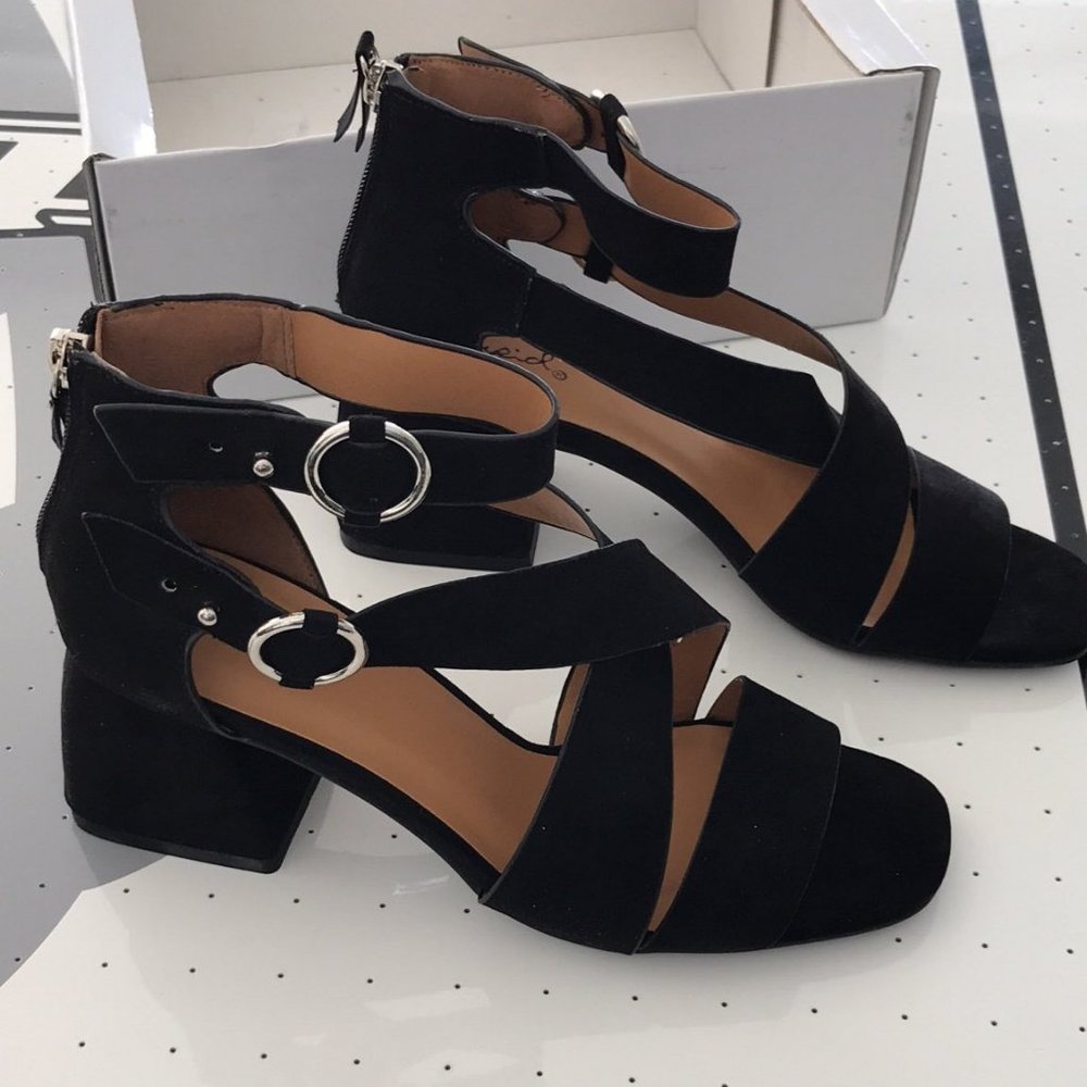 Black, Chunky Heel, Open Toe, Strappy, Sandals, Size 7